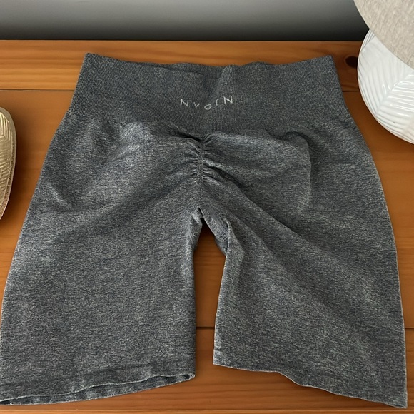 XL NVGTN gray biker shorts NWT - Picture 2 of 3